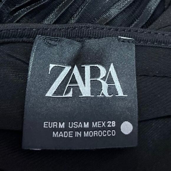 Zara Women's Black Short Puff Sleeve Plunge V-Neck Pullover Blouse Top Size M - Picture 3 of 4